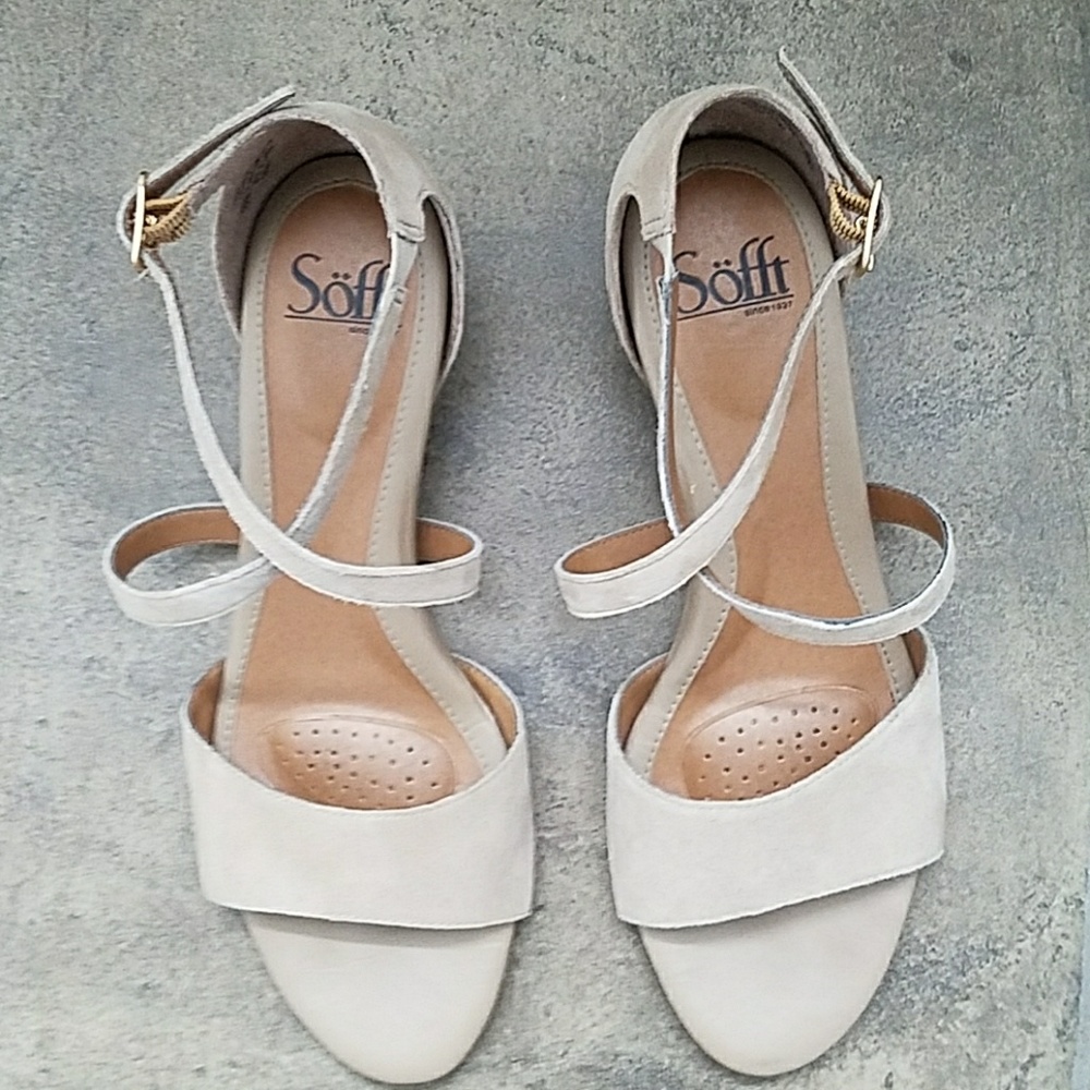 Suede wedge sandals